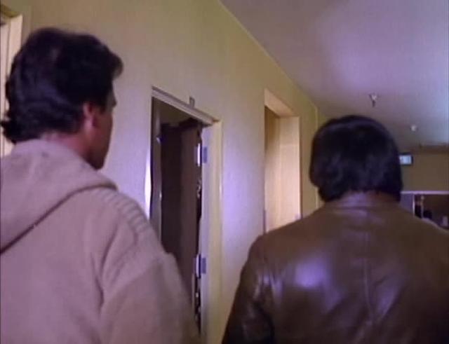 La Madre scene in Del otro lado del puente